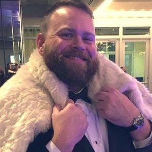 Meet your Posher, Mike